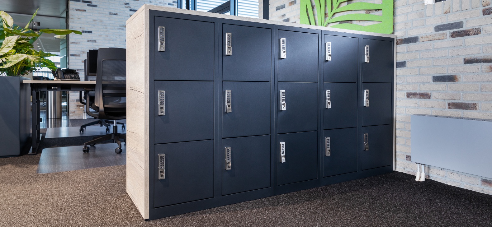 Kantoorinrichting en lockers voor Ecotec Ecological Products